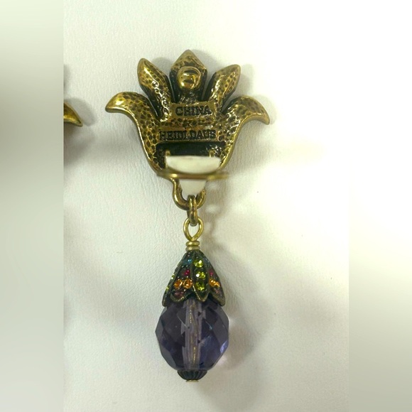 Vintage Heidi Daus Swarovski crystal drop style tulip /fan drop clip-on earrings - Picture 4 of 4